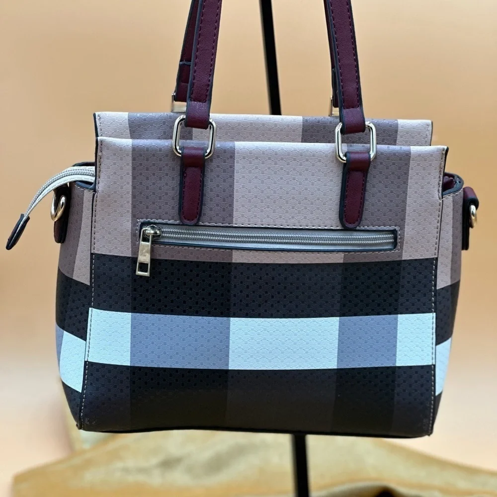 COPY - Unbranded Double Handle Shoulder Bag Black Cream Tan Polyurethane